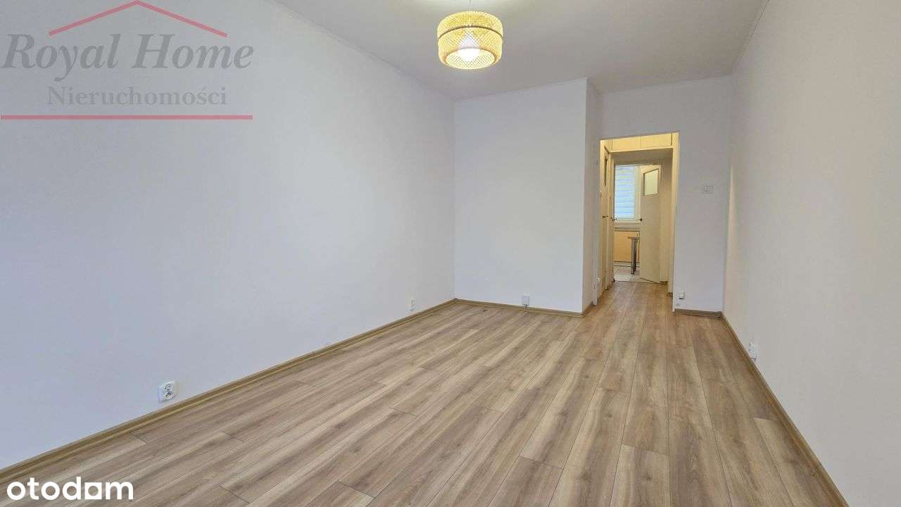 Przestronne, w pełnym rozkładzie 2 pok, balkon.-1