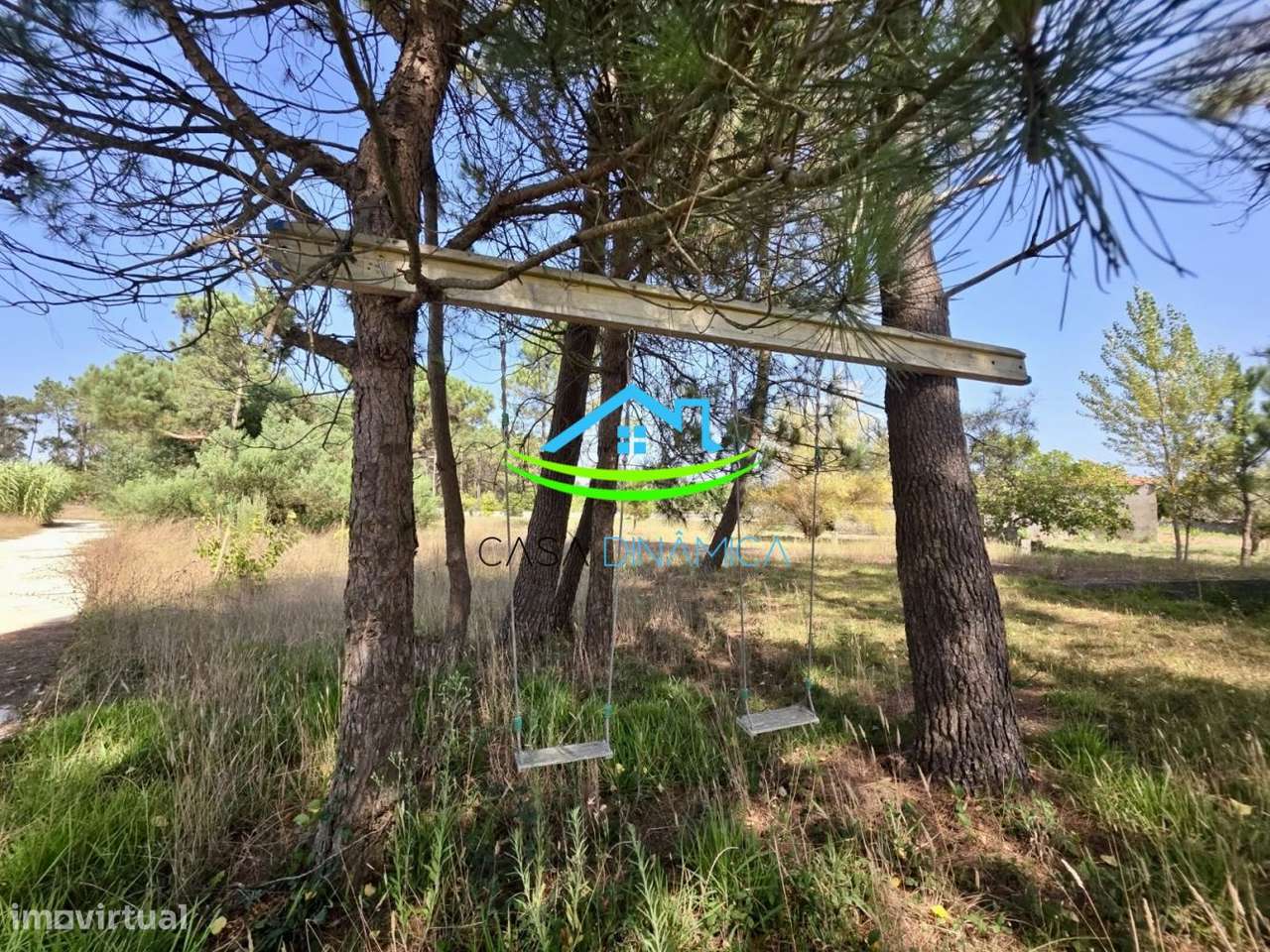Terreno com 8.369 m² e possibilidade de construção – Arazede, Mon-53