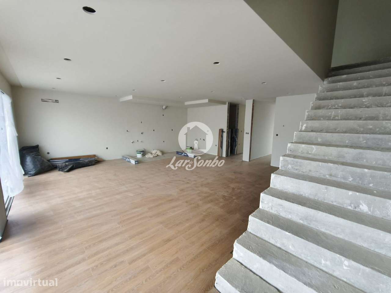 Apartamento T4 Duplex em Barcelos - Grande imagem: 5/32