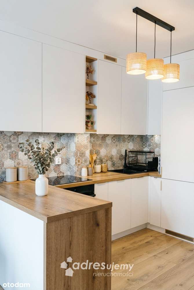 Mieszkanie / 3 pokoje / skrajny ogródek / taras / miejsce parkingowe-4