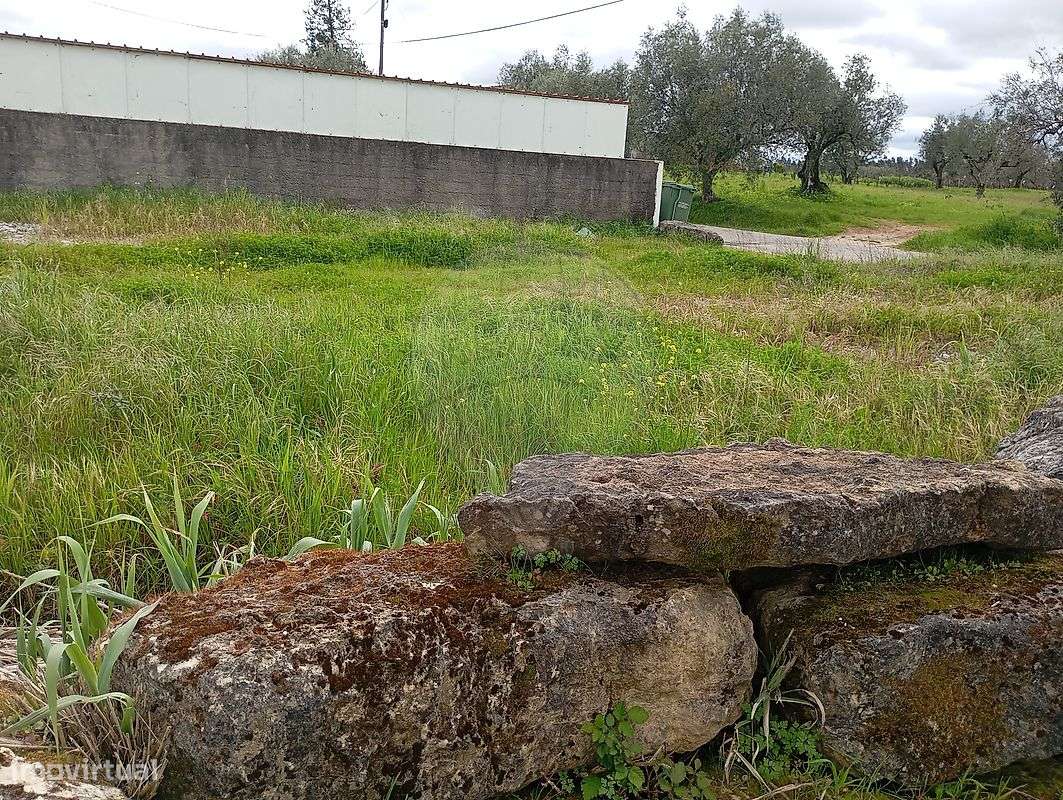 Terreno  para venda - Grande imagem: 2/3