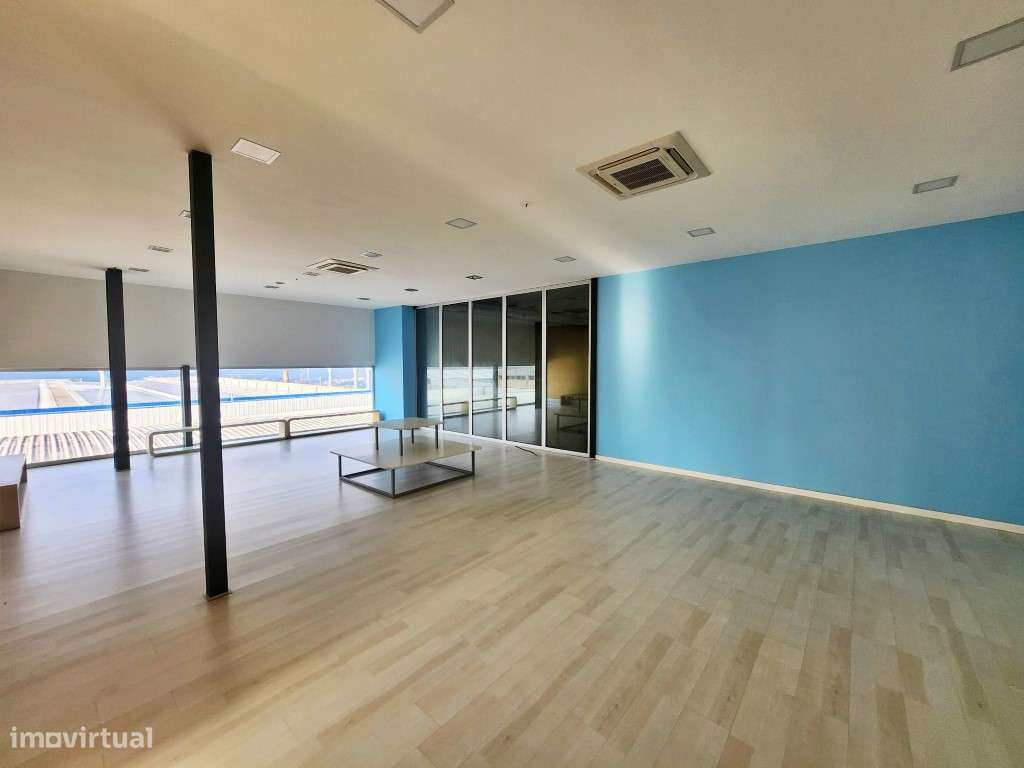 Armazém como novo em Castelo de Paiva - Grande imagem: 5/38