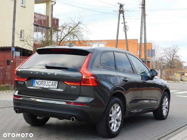 Volvo XC 60 D4 AWD Geartronic Momentum - 4