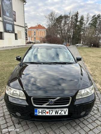 Volvo S60 2.4D Aut. Momentum - 9