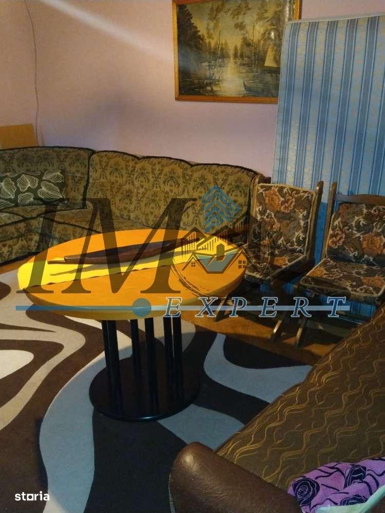 Vand Casa Alba Cetate - Imagine principală: 4/14