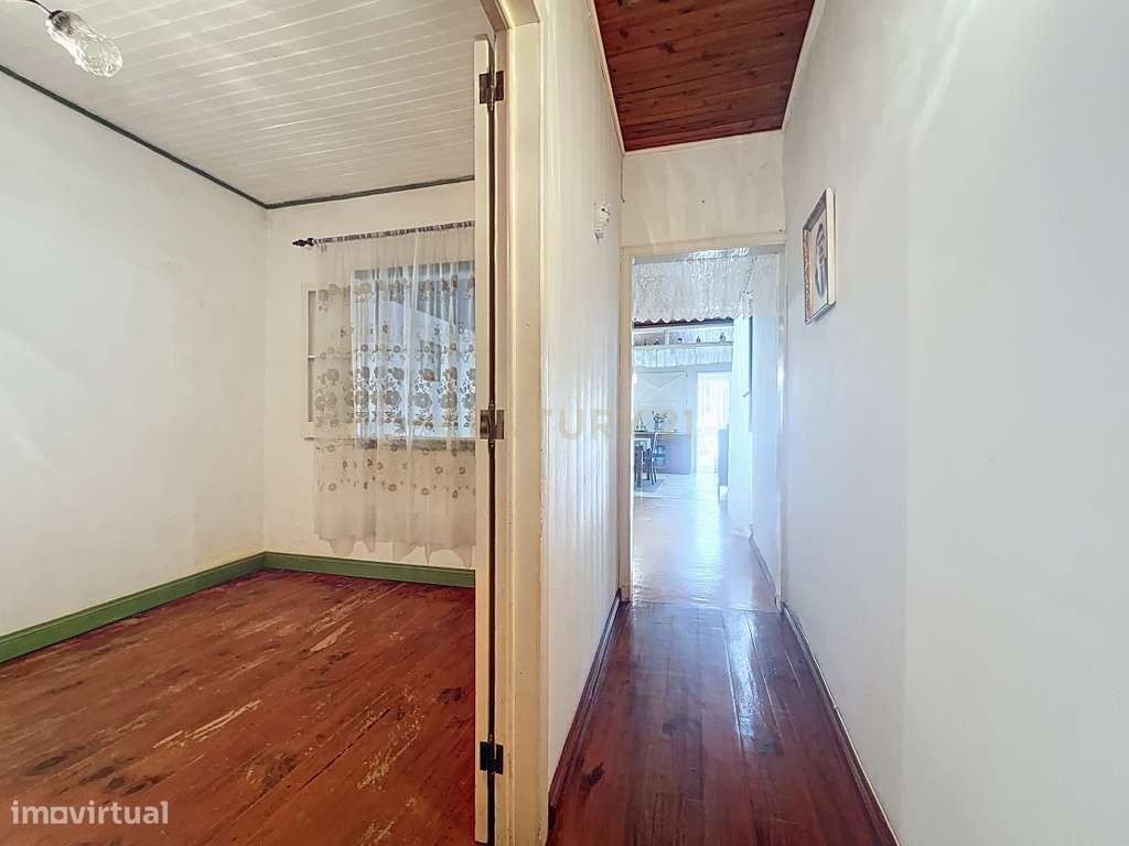 Moradia, 83 m², Ribeira Grande (Matriz)-8