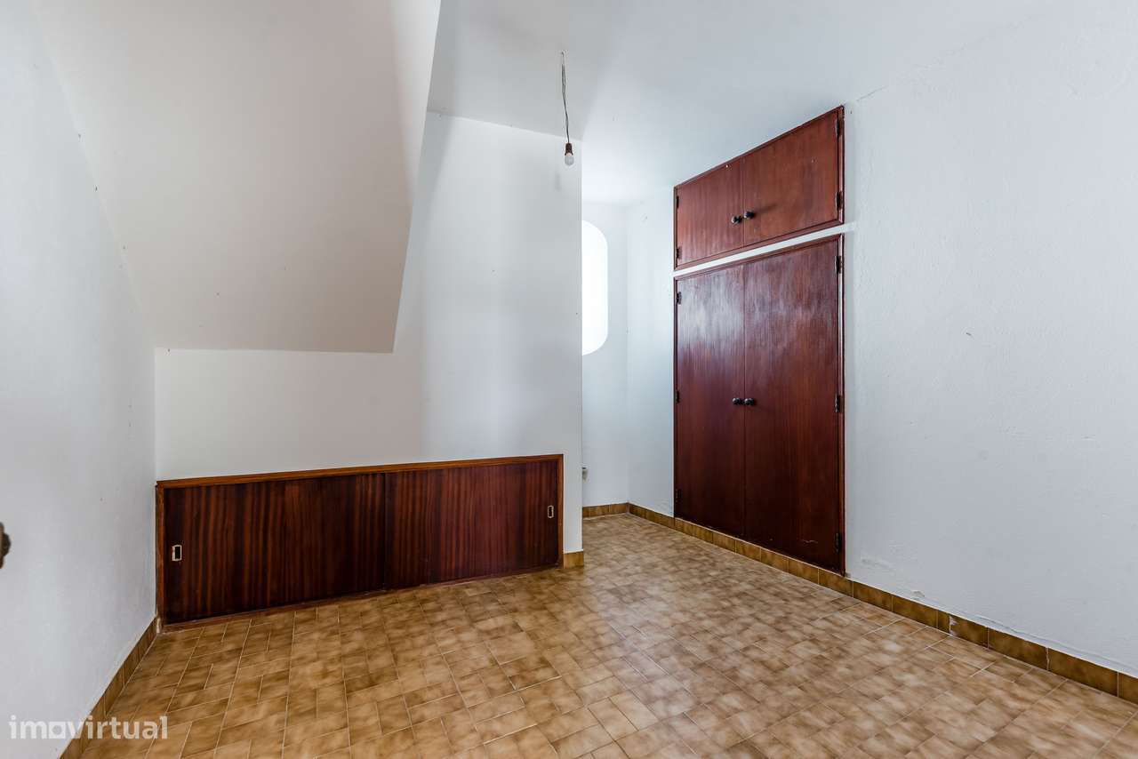 Moradia T5 com mais de 200m2 em Boliqueime-12