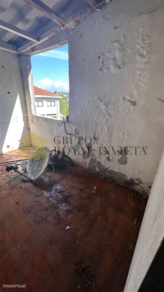 Terreno com Casa em Pedra para Reabilitação – Campanhã, Porto-15