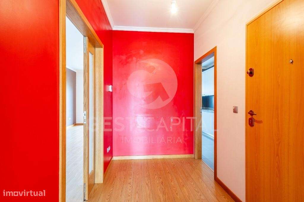 T2 com lugar de garagem no centro do Marco de Canaveses-12