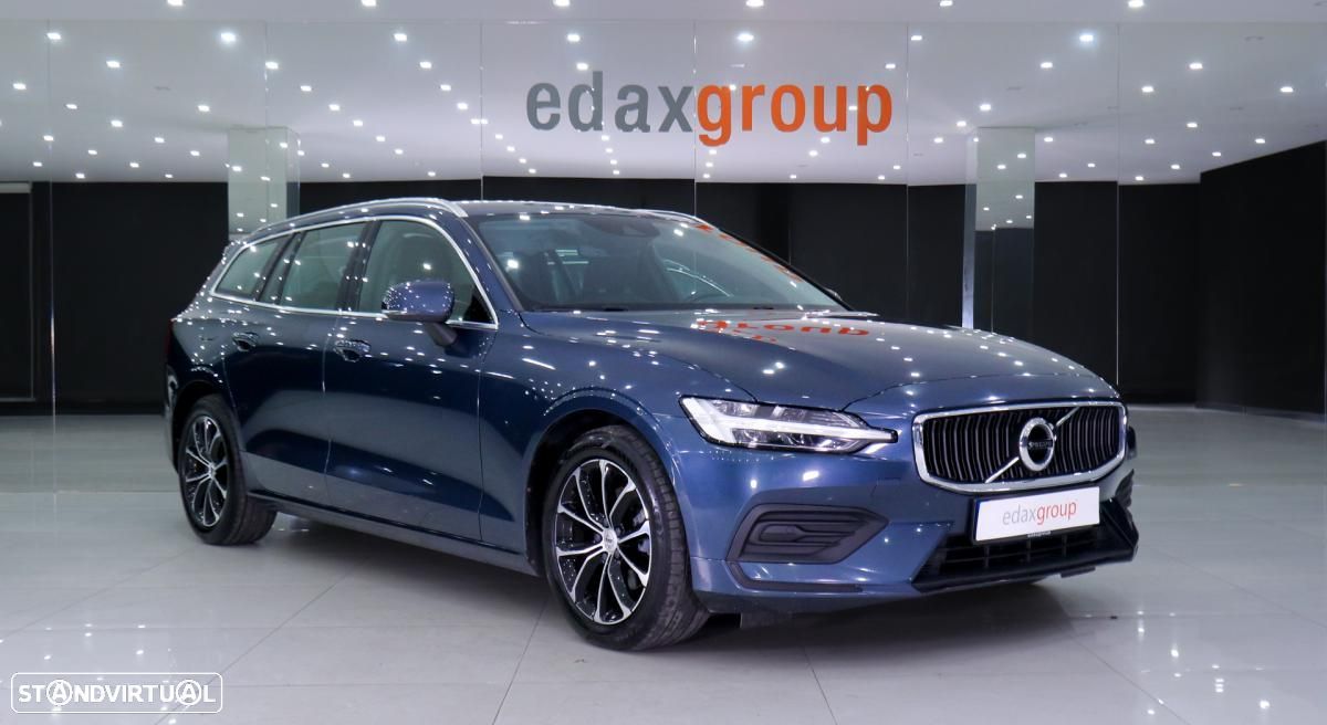 Volvo V60 2.0 D3 Momentum Plus Geartronic - 1