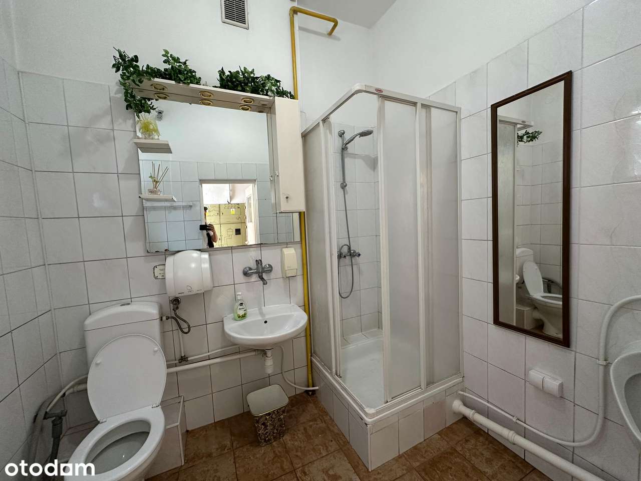 Lokal użytkowy z poczekalnią i prywatnym parkingiem - Pełny obrazek: 5/5