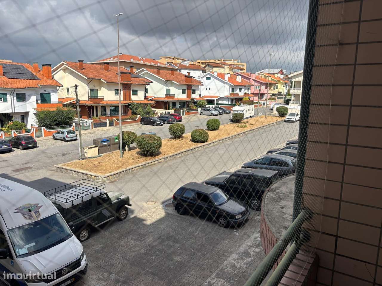 Apartamento T2 | Garagem | Elevador | Varandas | Metro |  Rio Tinto-13