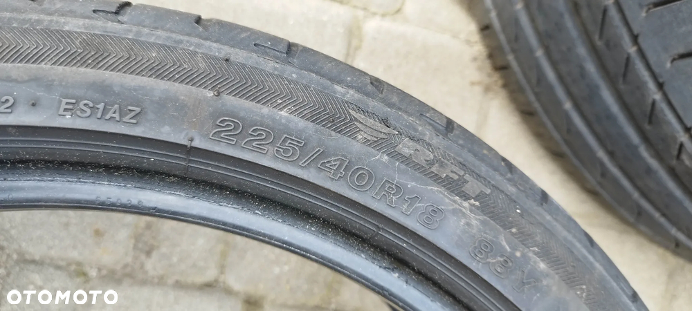 225/40/18 bridgestone potenza s001 rsc - 2