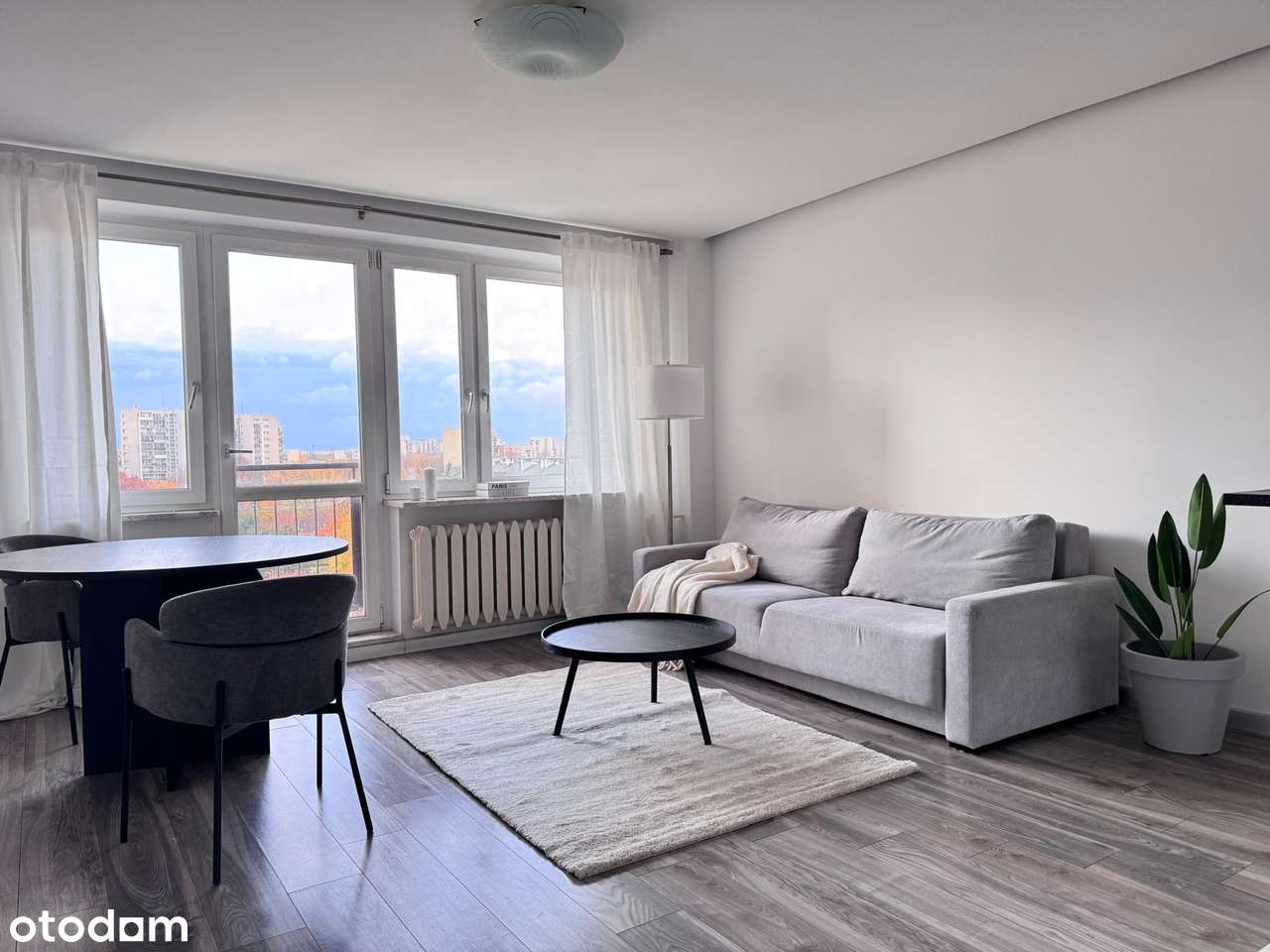 Umowa przedwstępna. Kawalerka 31 m2. Metro (3 min.). , 6 p.-0