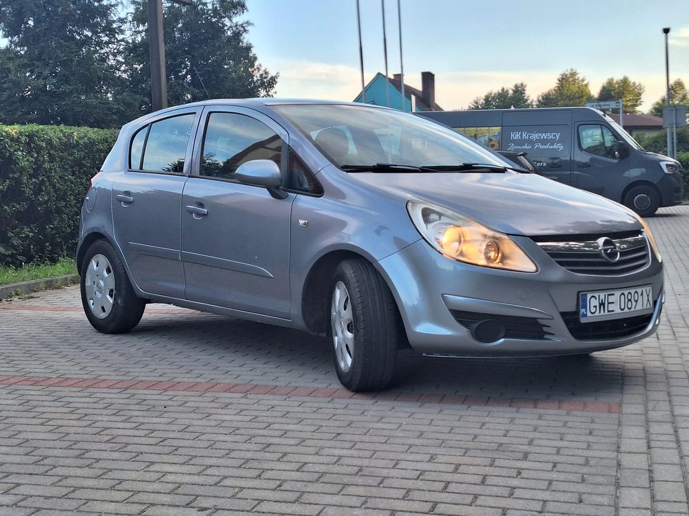 Opel Corsa D (2006-2014) 1.2 16V Cosmo 2007