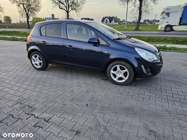 Opel Corsa 1.4 16V Selection - 14