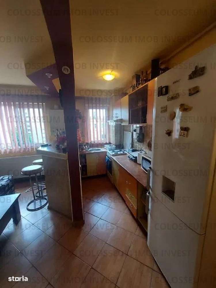 Apartament 3 camere semidecomandat - zona Florilor-6