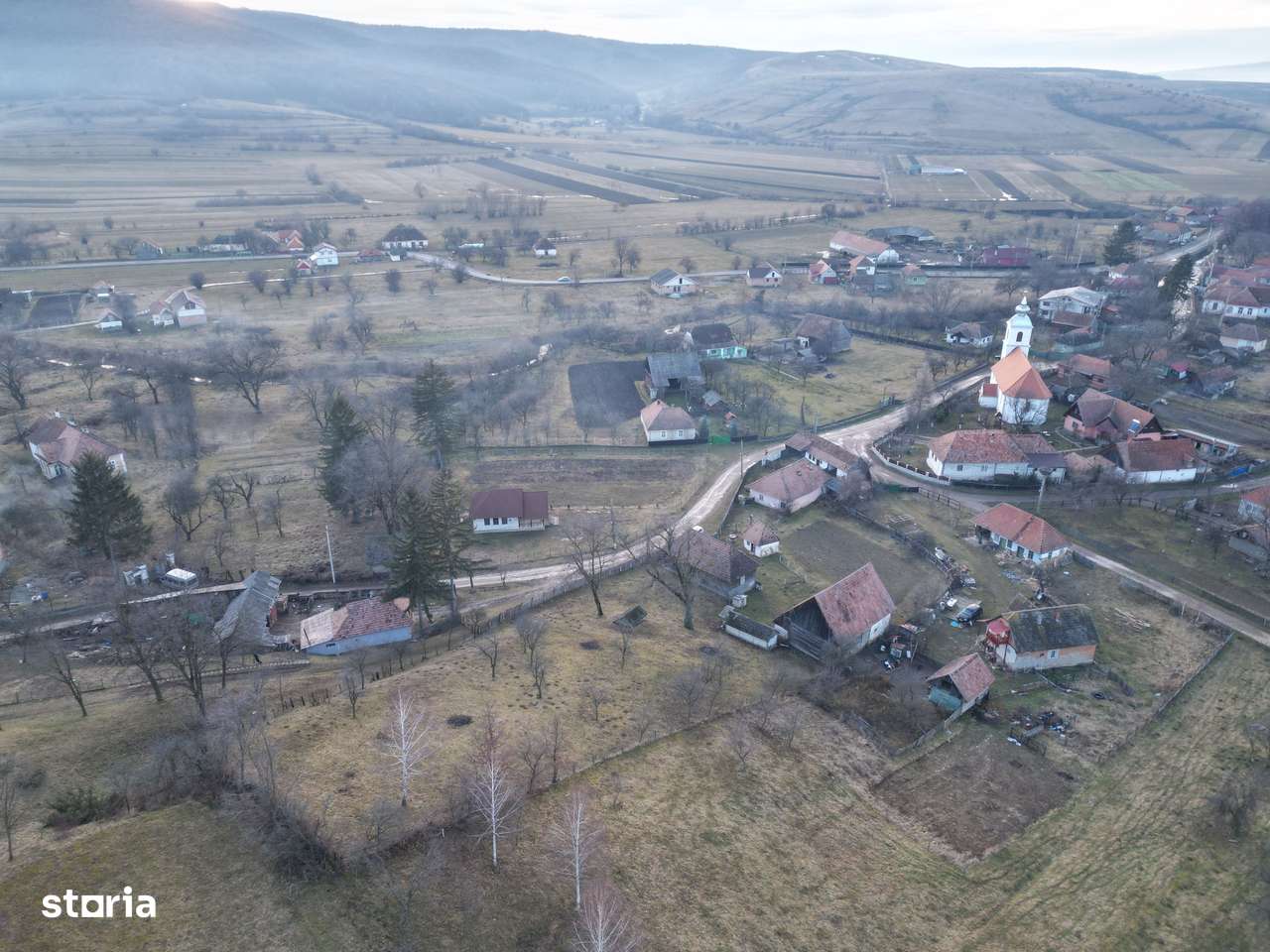 Casă 3 camere 65 mp + teren 3.134 mp Boroșneu Mic-10