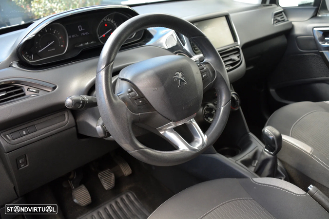 Peugeot 208 1.4 HDi Active - 12