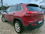 Jeep Cherokee - 11