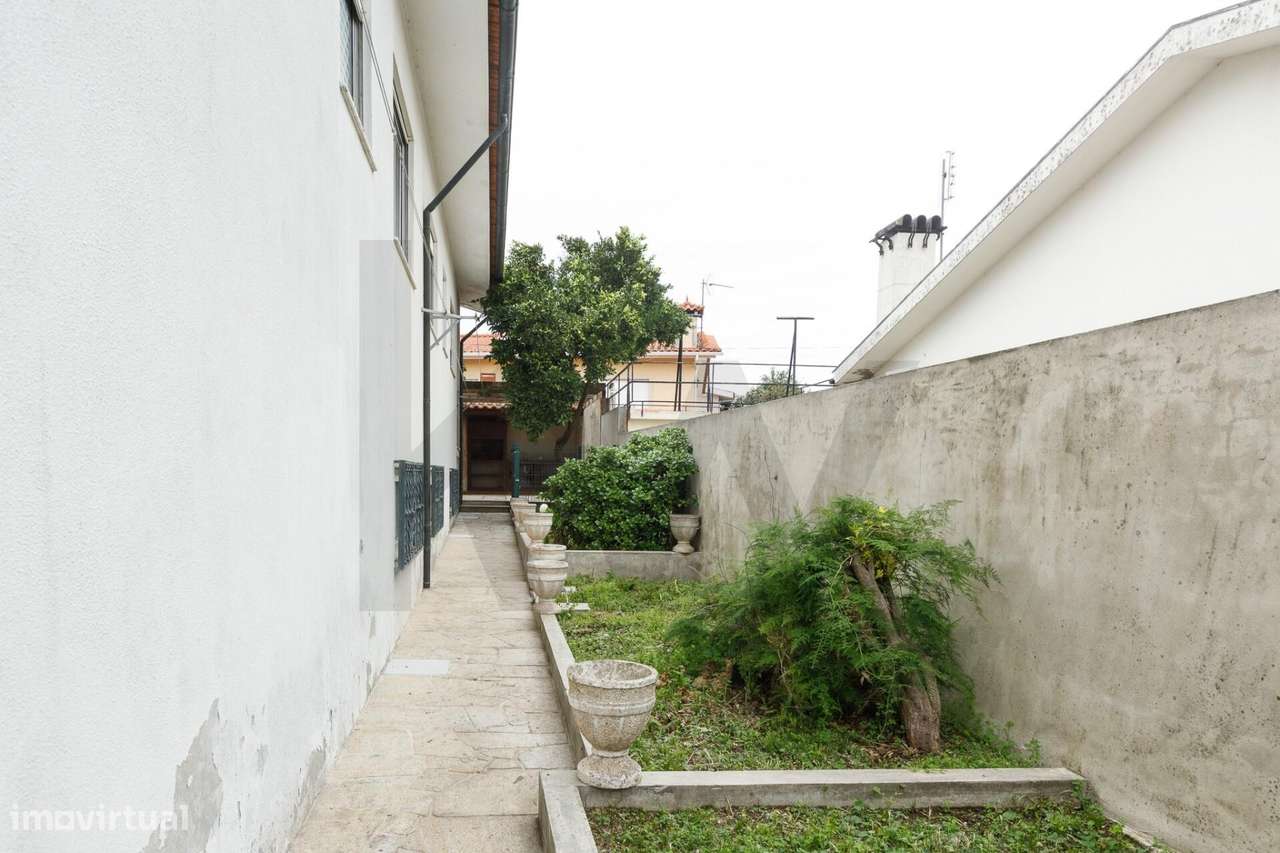 Moradia T4 Isolada em Seide São Paio, V.N. de Famalicão - Grande imagem: 4/18