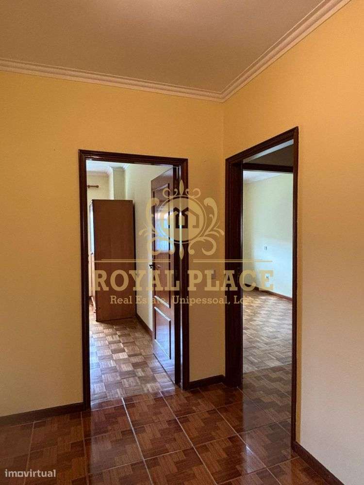 Apartamento T2  + 1 Rio Meão-17