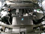 BMW Seria 3 320i - 11