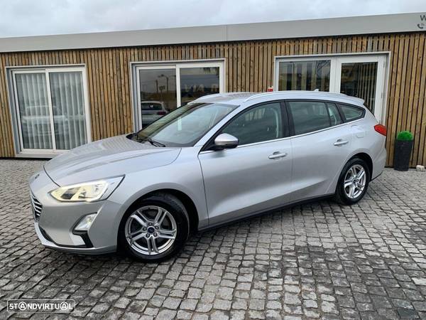 Ford Focus SW 1.5 TDCi EcoBlue Business - 25