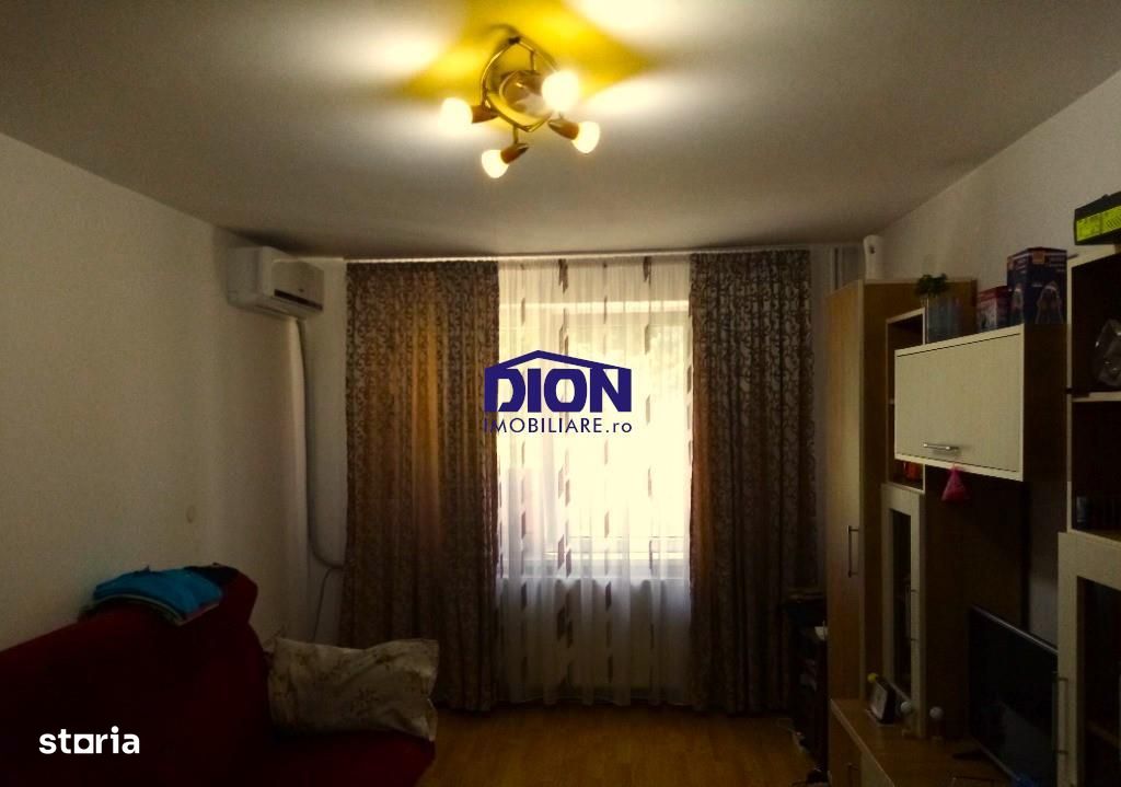 APARTAMENT 3 CAM, PIATA SUDULUI