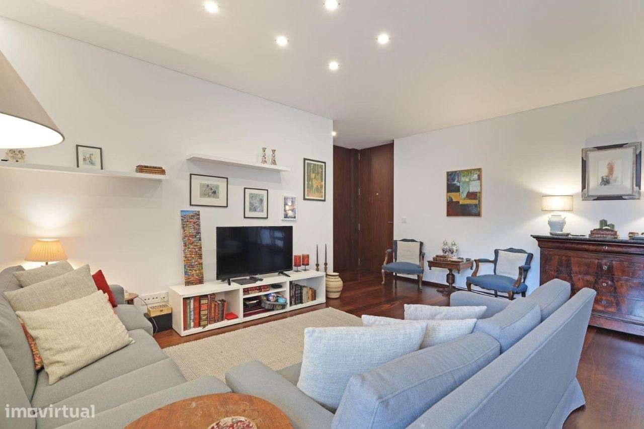 Bonito T2/Impecável/Moderno/Bons acabamentos/Pronto a Habitar - Grande imagem: 4/20