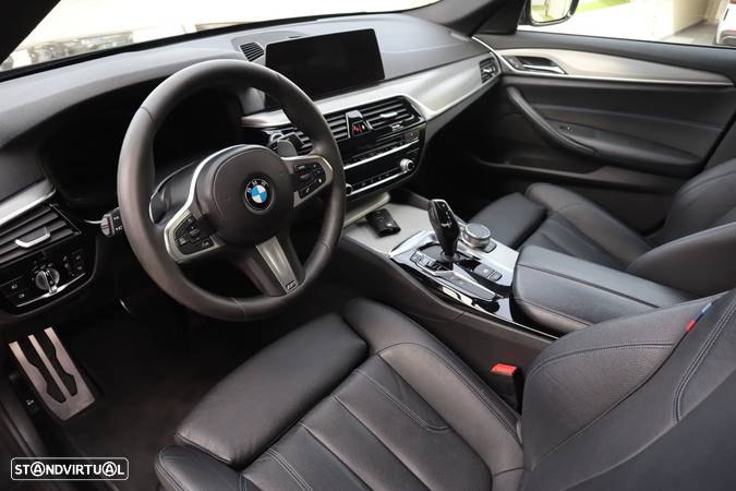 BMW 530 e iPerformance Pack M - 14