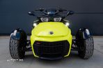 Can-Am Spyder - 2