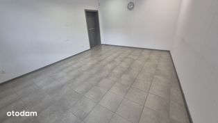 Lokal użytkowy 24 m² , naprzeciwko Urzędu Skarbowego - Pełny obrazek: 5/11