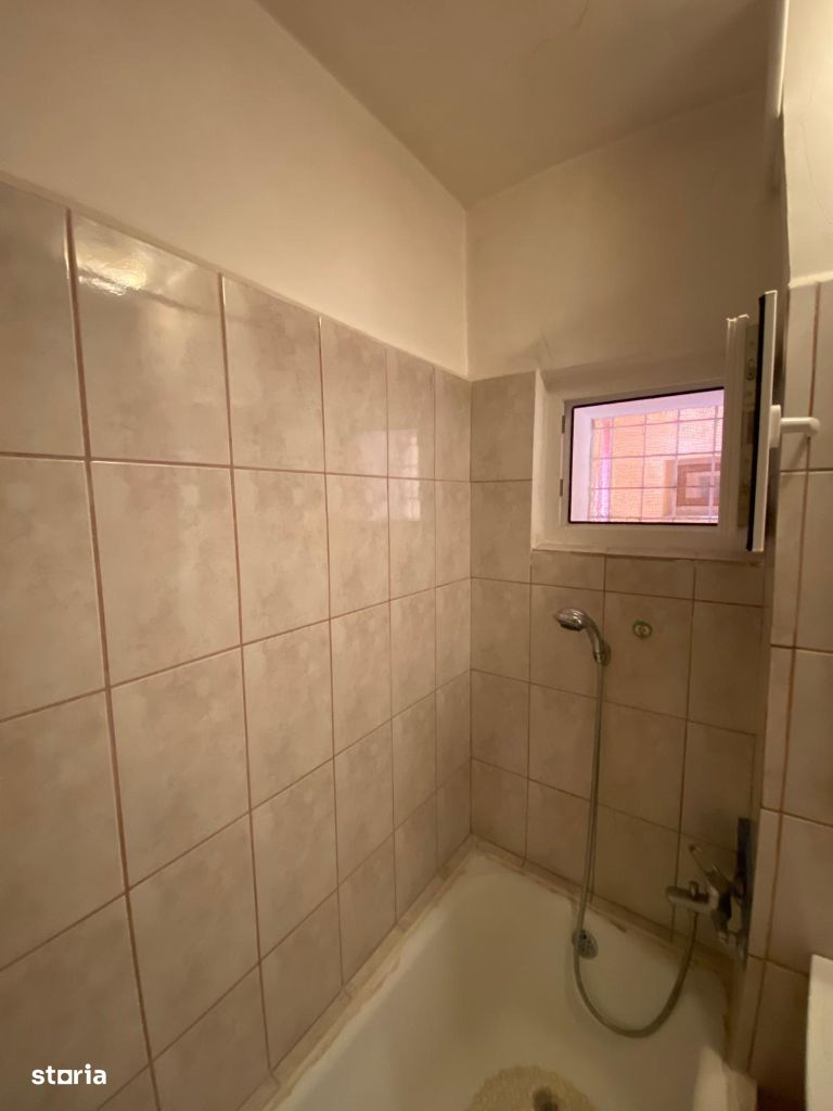 Apartament 3 camere, 2 bai - zona Racadau - Imagine principală: 12/12