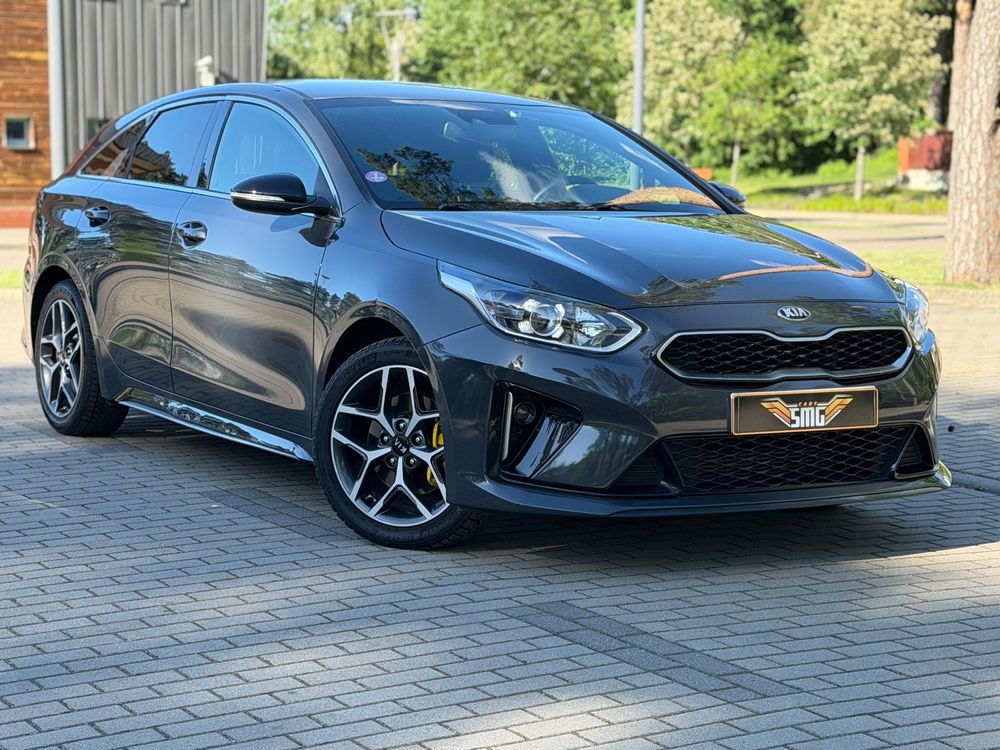 Kia Ceed 1.5 T-GDI DCT7 OPF GT LINE 2022