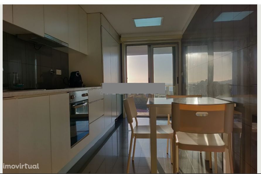 Apartamento T2 com Terraço - Vistas fantásticas