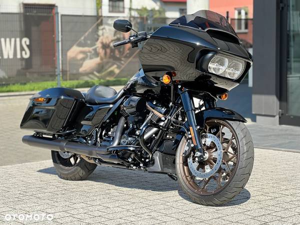 Harley-Davidson Touring Road Glide - 3