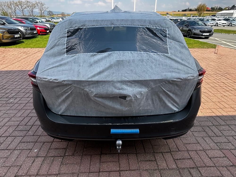 SKODA SUPERB Škoda Superb Combi L&K 2.0 TDI 142 kW (193 KM) 7-biegowa automatyczna