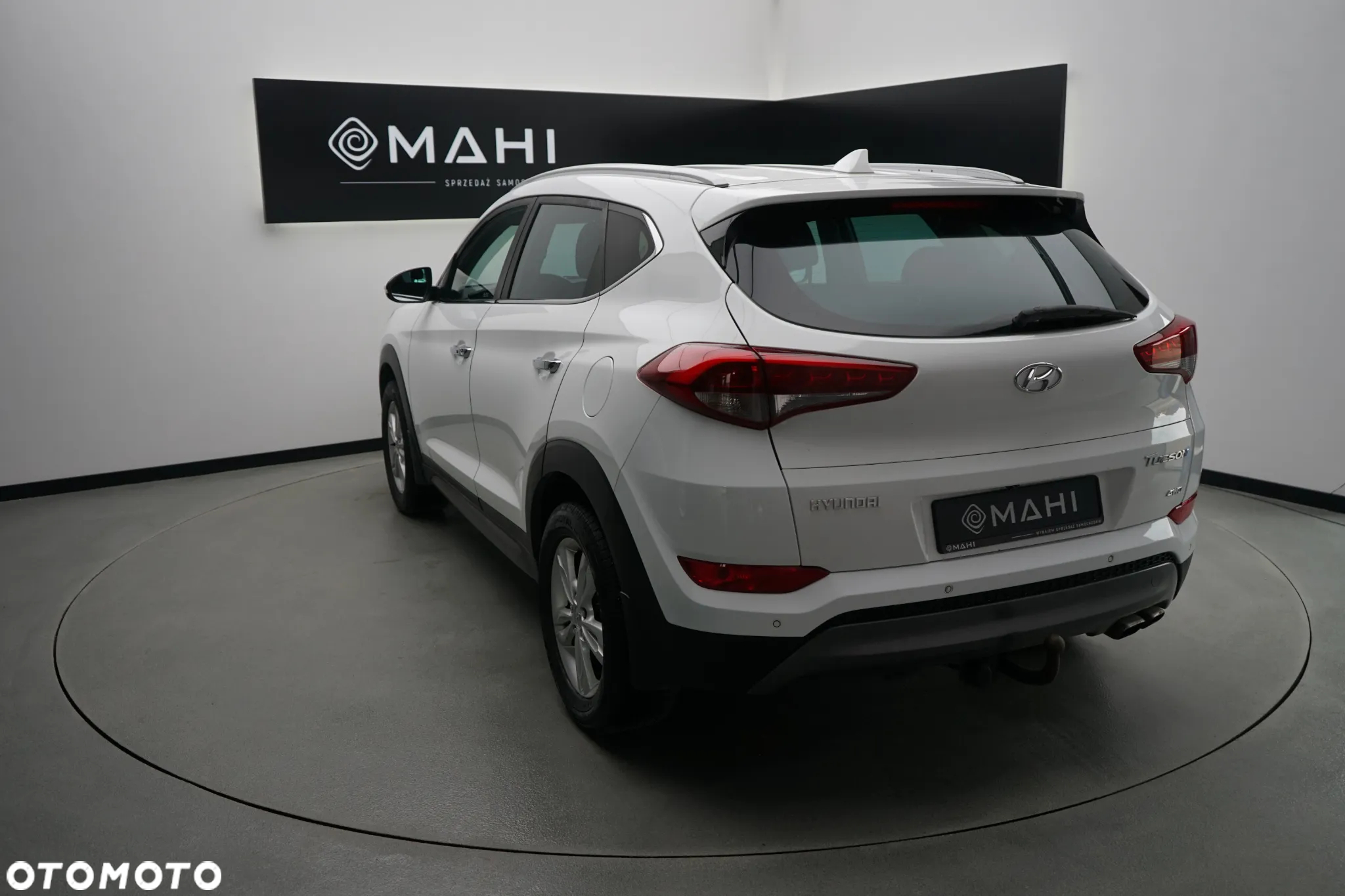 Hyundai Tucson 1.6 GDi 4WD DCT Trend - 8