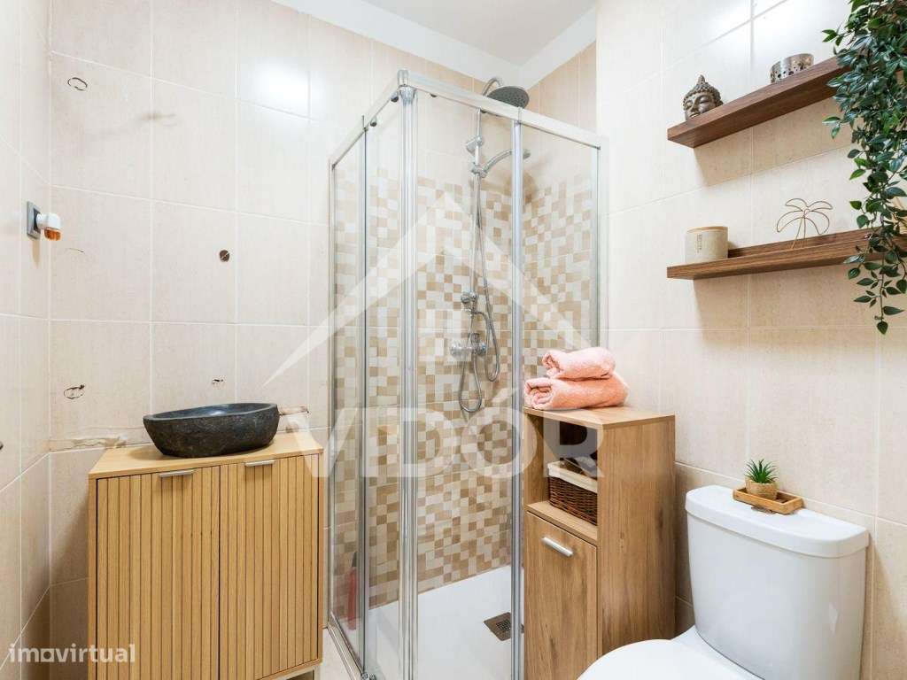 T2 com 130 m² | 105 m² de Área Privativa + Garagem e Arrumos-13