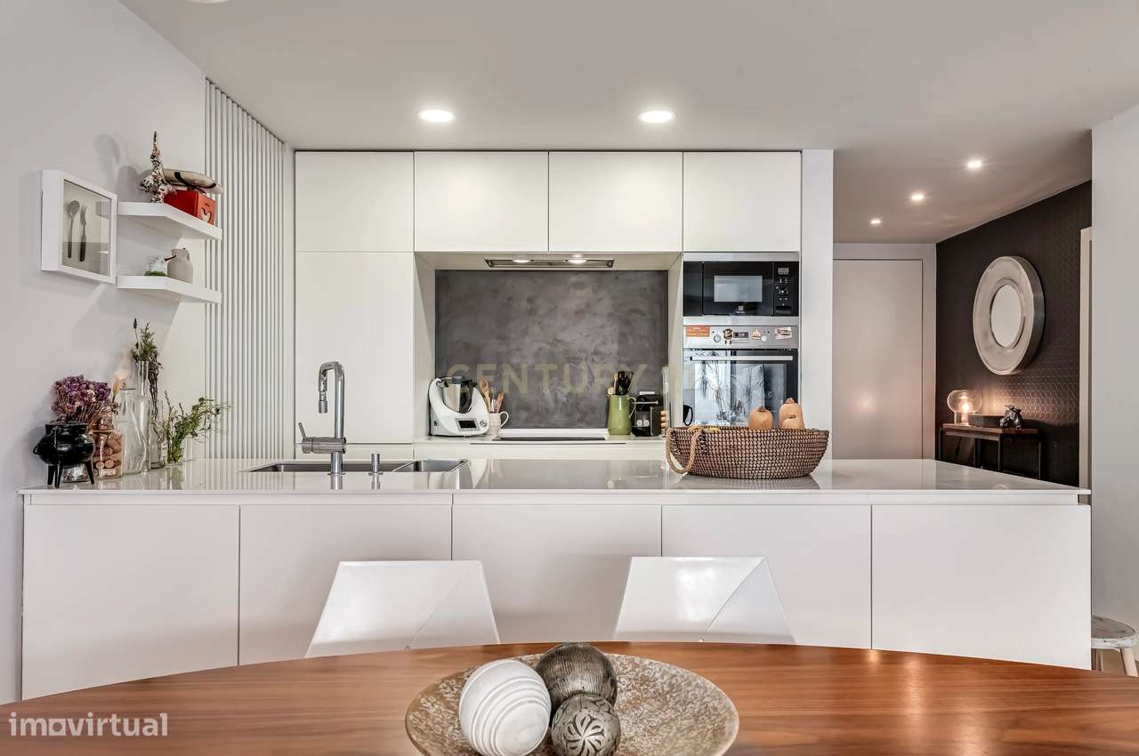 Apartamento T2 com Terraço e Parqueamento-3