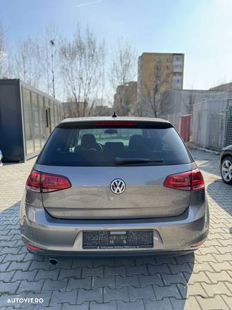 Volkswagen Golf 1.6 TDI DPF BMT DSG Highline - 6