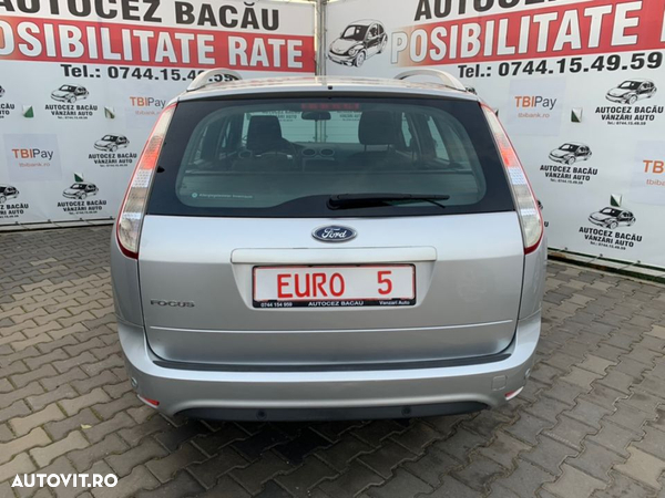 Ford Focus 1.6 - 15