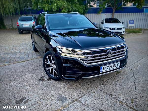 Volkswagen Touareg V6 TDI R-Style - 2