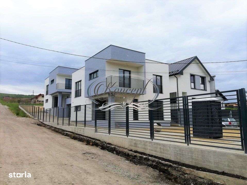 Casa deosebita pe Valea Chintaului - Imagine principală: 4/9