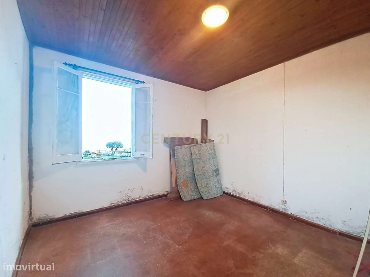 Casa de frente para o mar na Povoação, Ilha de São Miguel - Grande imagem: 5/12