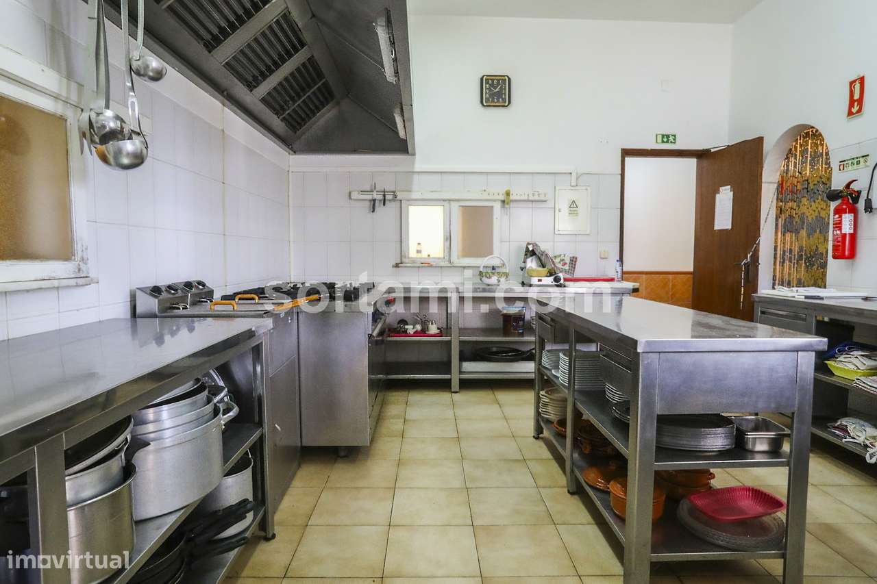 Restaurante  Venda em Alte,Loulé - Grande imagem: 4/12