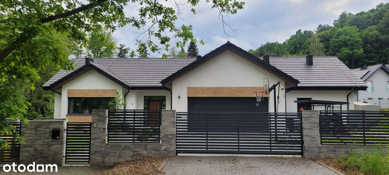 Prestiżowy dom parterowy z przepięknym ogrodem