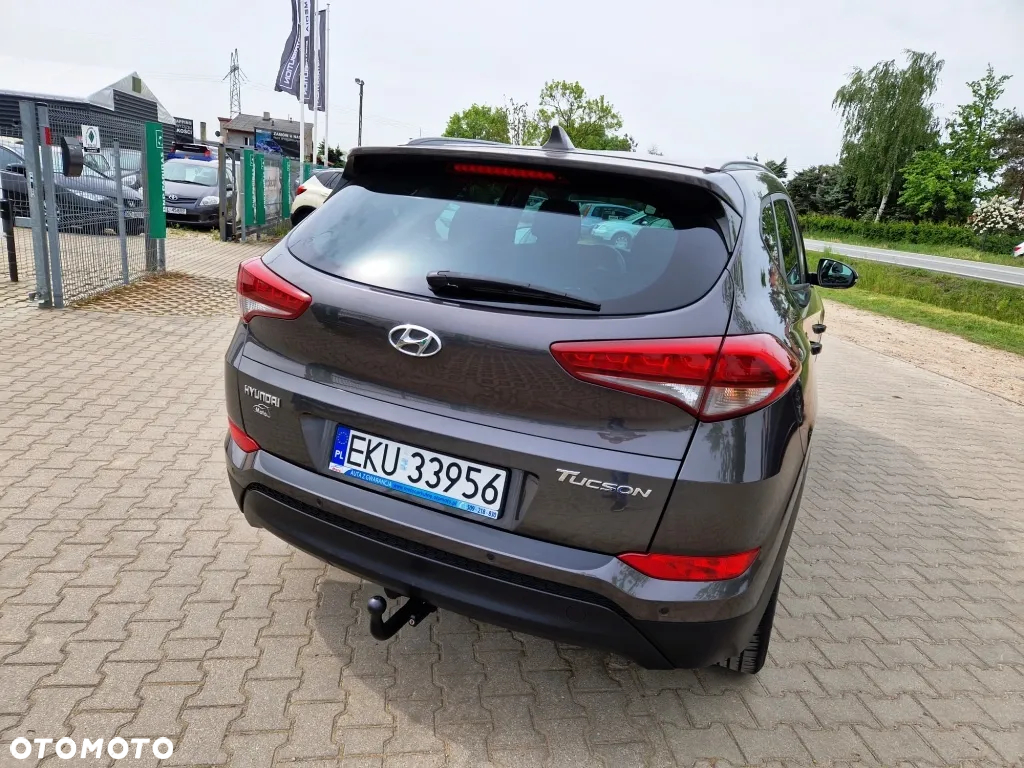 Hyundai Tucson 1.6 GDI BlueDrive Design 2WD - 8