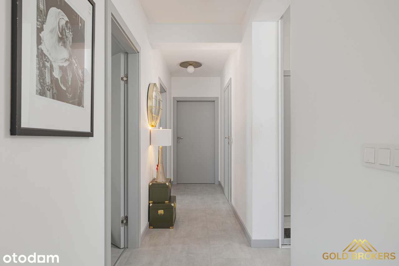 Apartament z widokiem na wodę/Duży taras/Piękne otoczenie-11